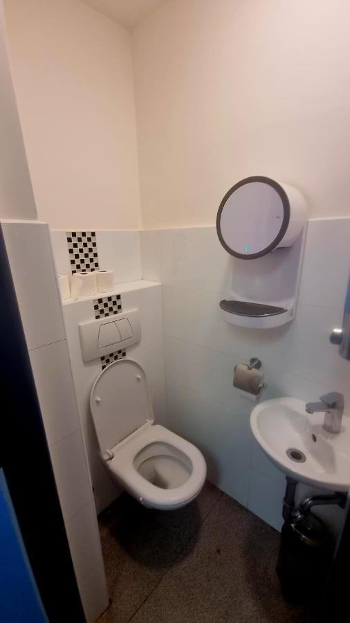 Hostel Cibulka Prague Luaran gambar